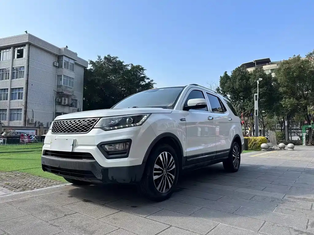 CHANGAN OSHAN CX70