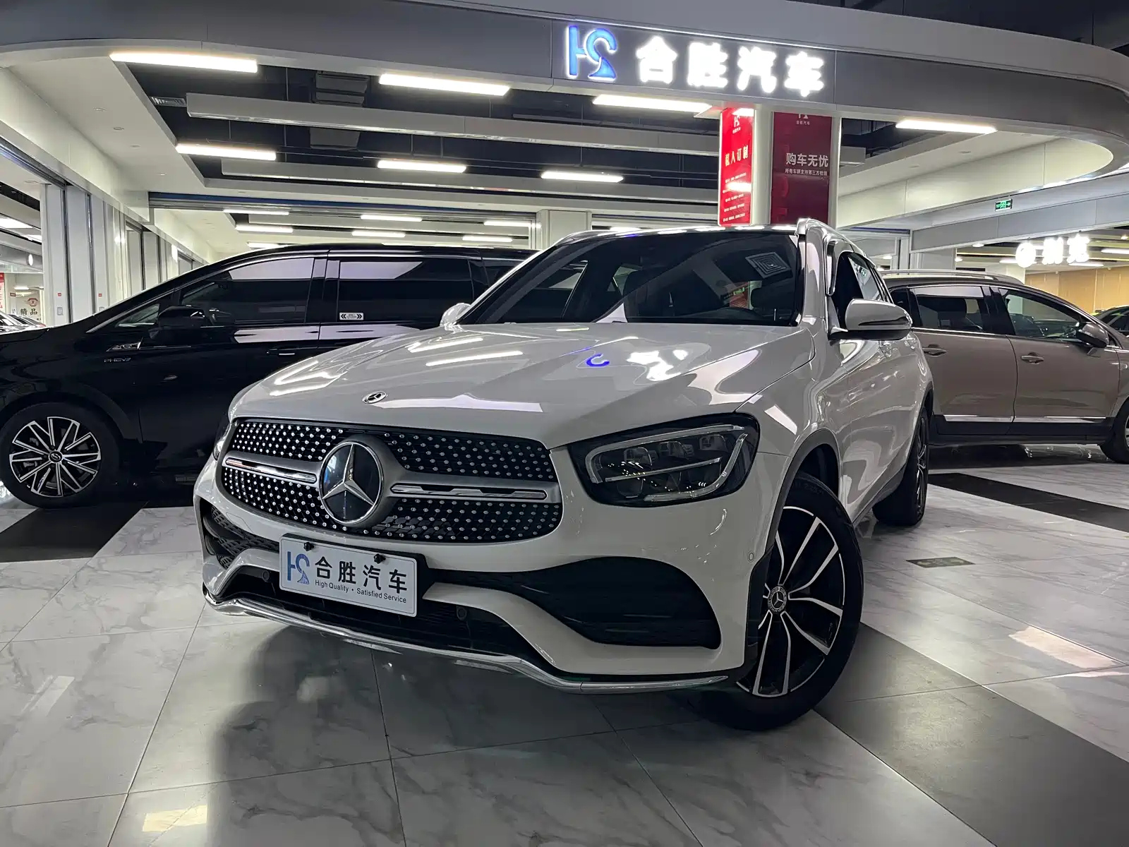 MERCEDES-BENZ GLC