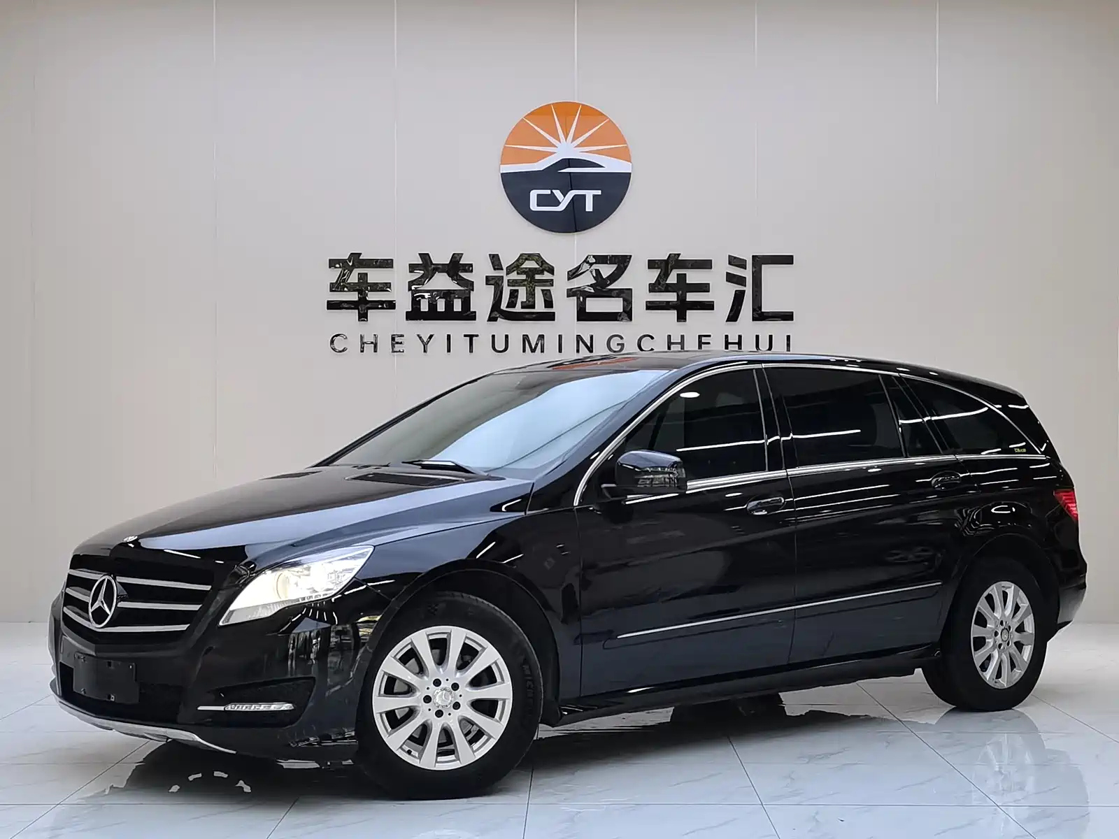 MERCEDES-BENZ R-CLASS