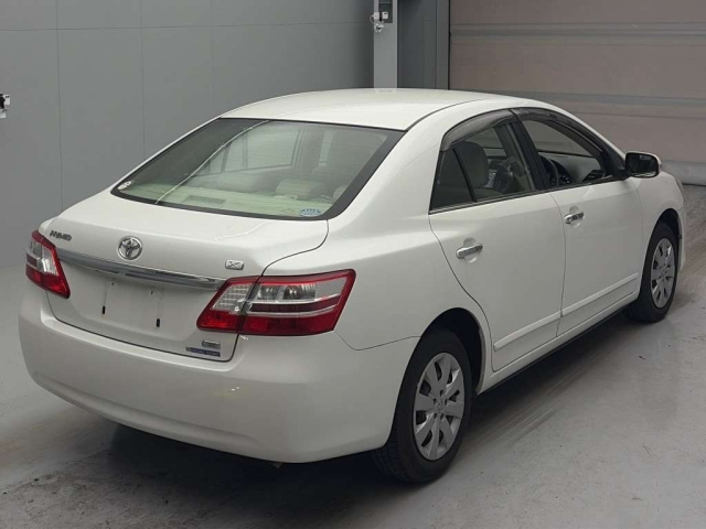 TOYOTA PREMIO