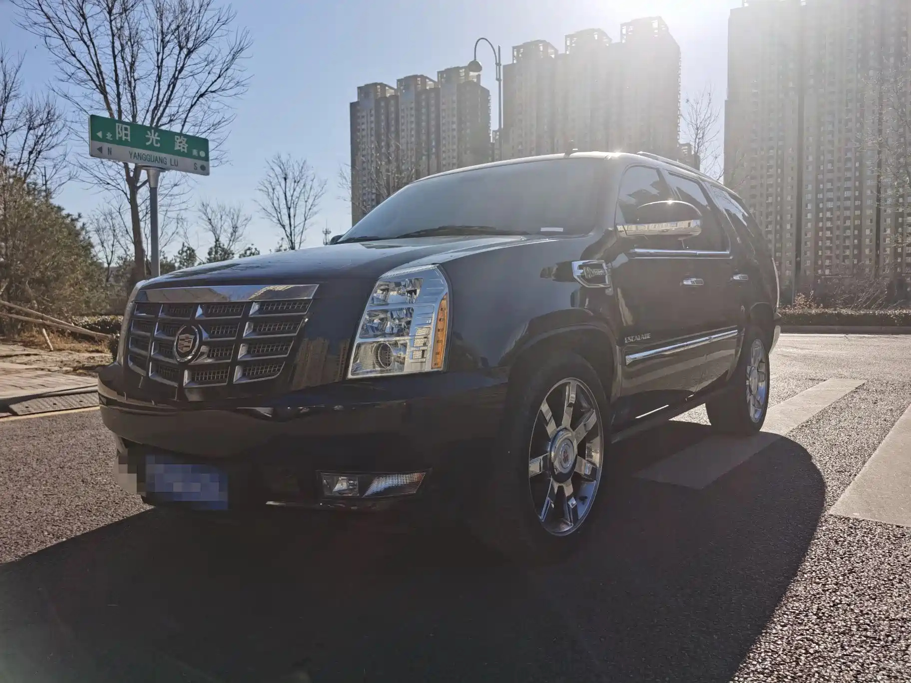 CADILLAC ESCALADE
