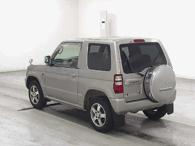 MITSUBISHI PAJERO MINI