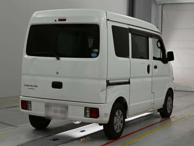MITSUBISHI MINICAB VAN