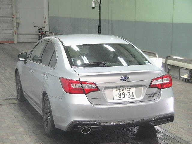 SUBARU LEGACY B4