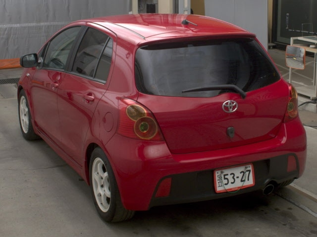 TOYOTA VITZ