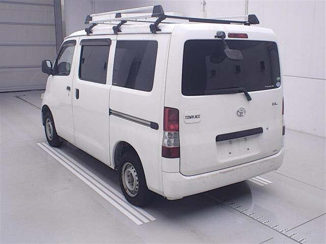 TOYOTA TOWN ACE VAN