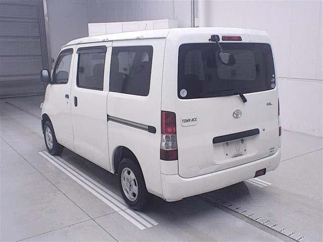 TOYOTA TOWN ACE VAN