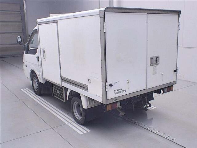 NISSAN VANETTE TRUCK