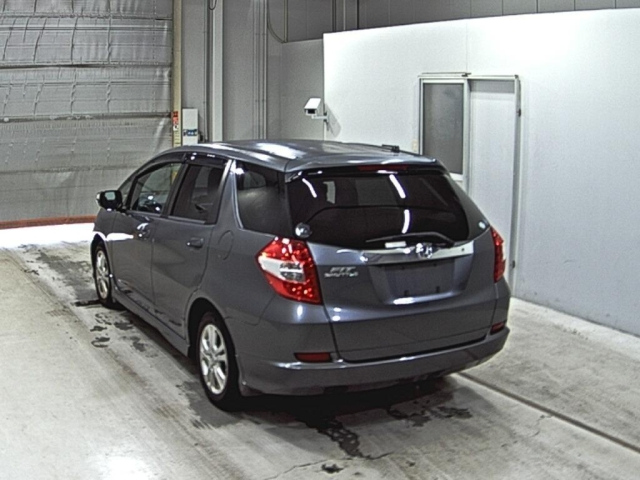 HONDA FIT SHUTTLE