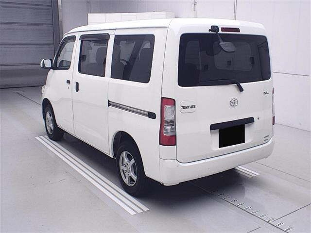 TOYOTA TOWN ACE VAN