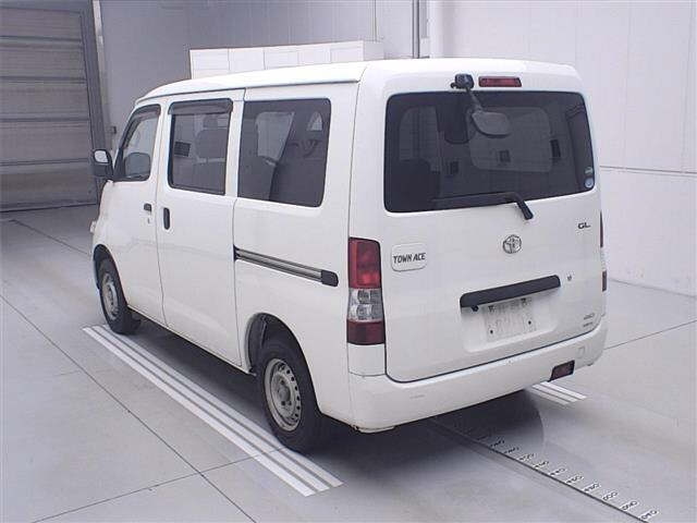 TOYOTA TOWN ACE VAN