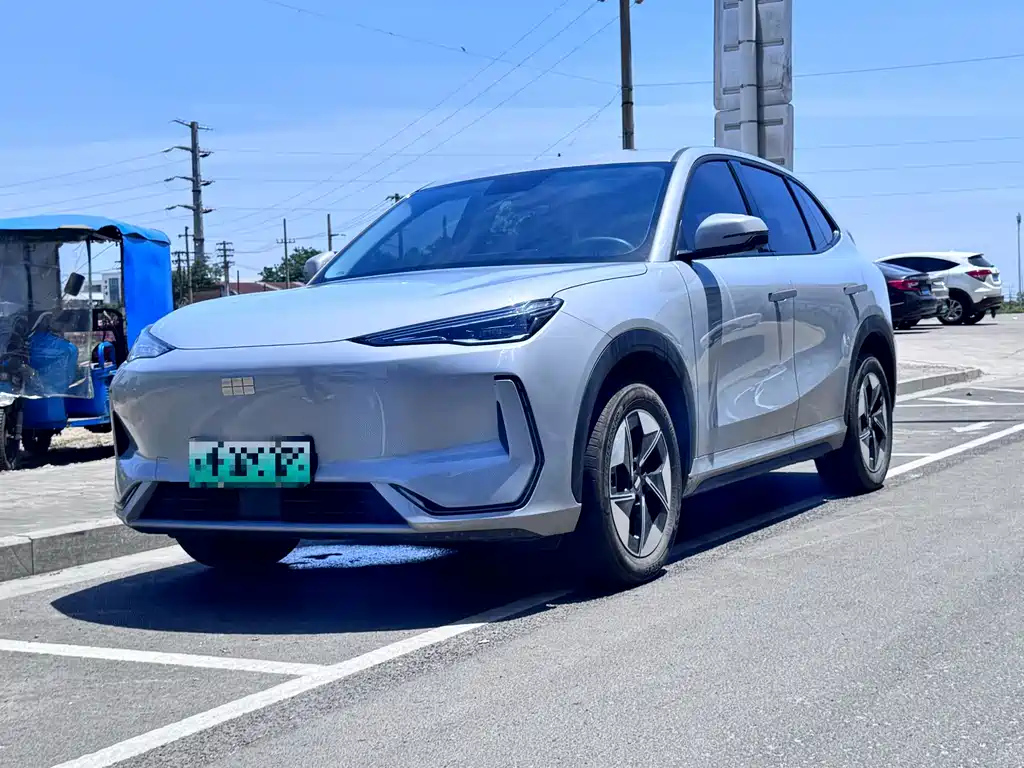 GEELY GALAXY GALAXY E5