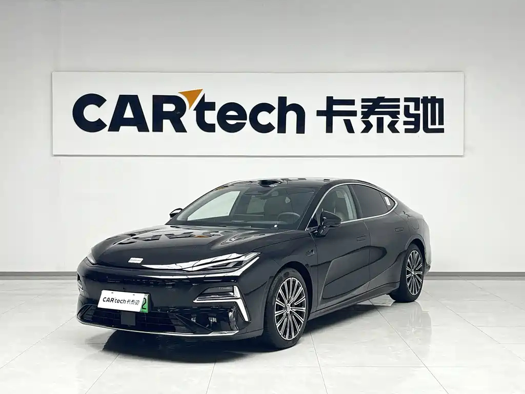 GEELY GALAXY GALAXY XINGYAO 8