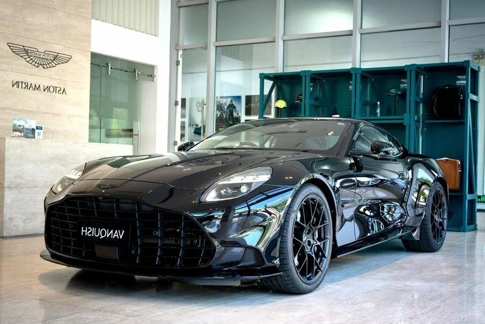 Aston Martin Vanquish