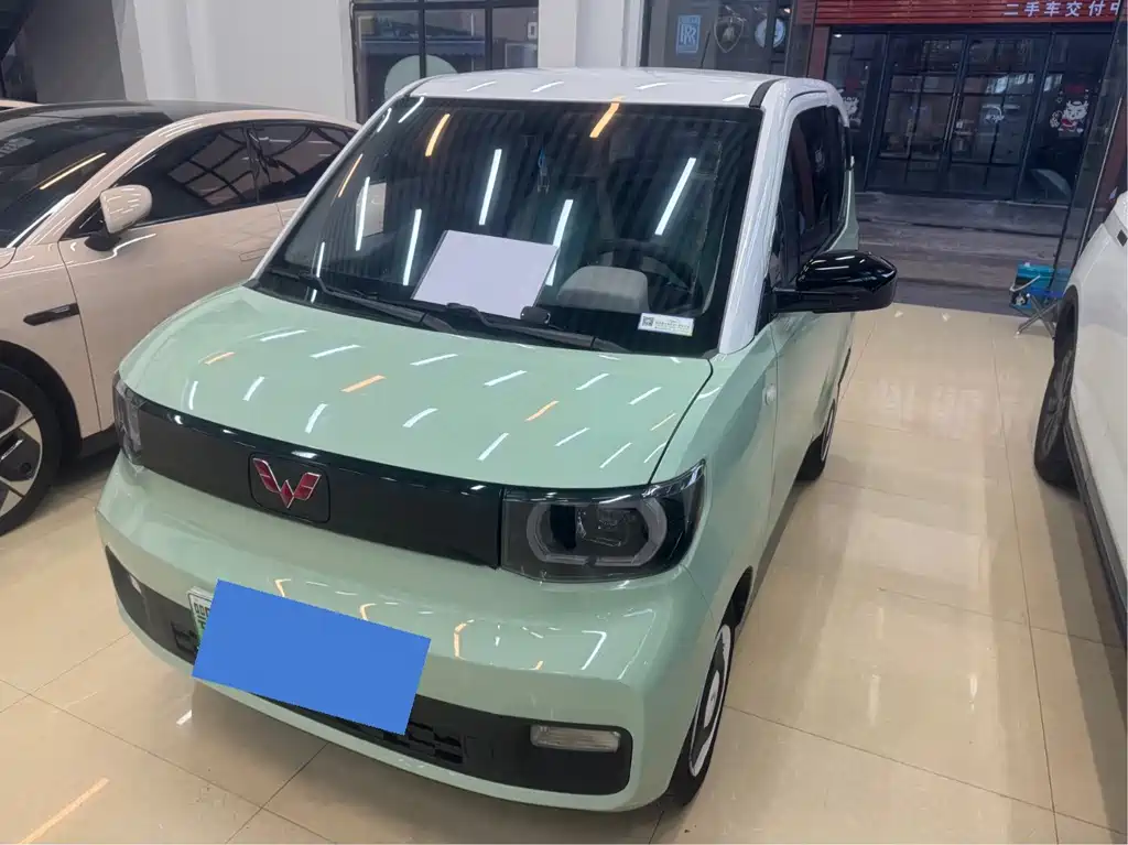 Wuling MINIEV