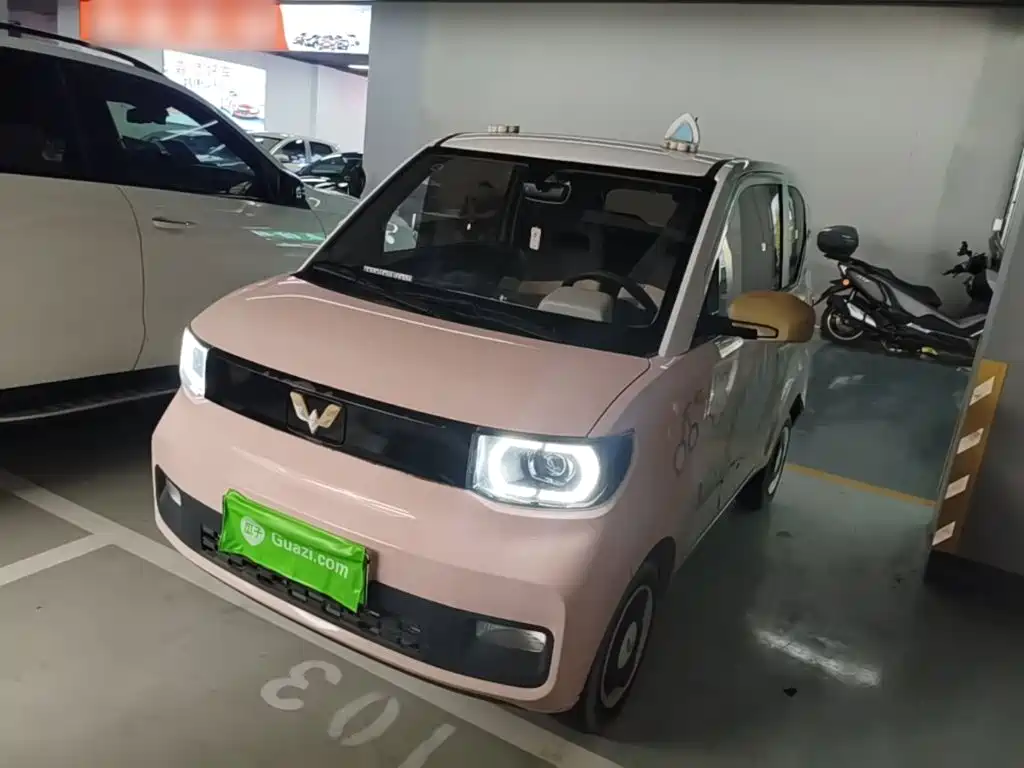Wuling MINIEV