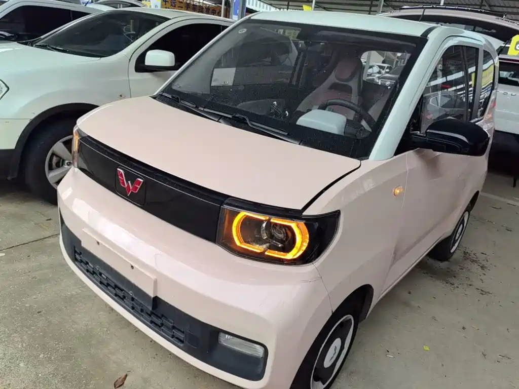 Wuling MINIEV
