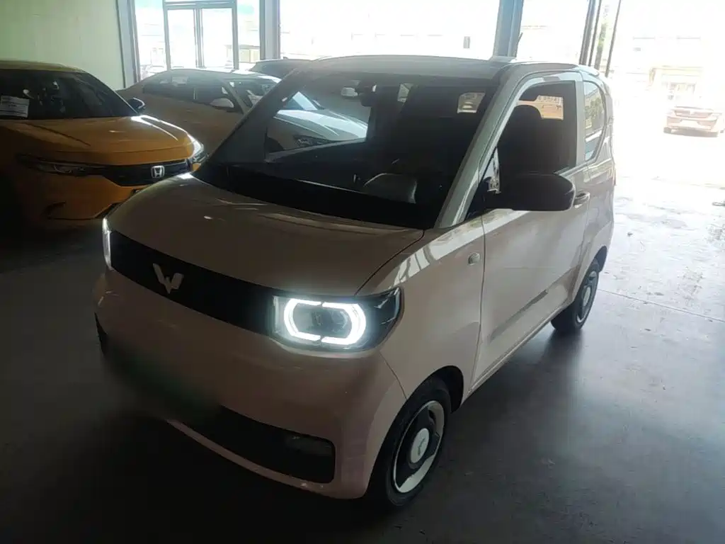 Wuling MINIEV