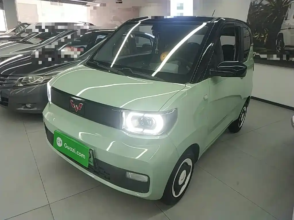 Wuling MINIEV