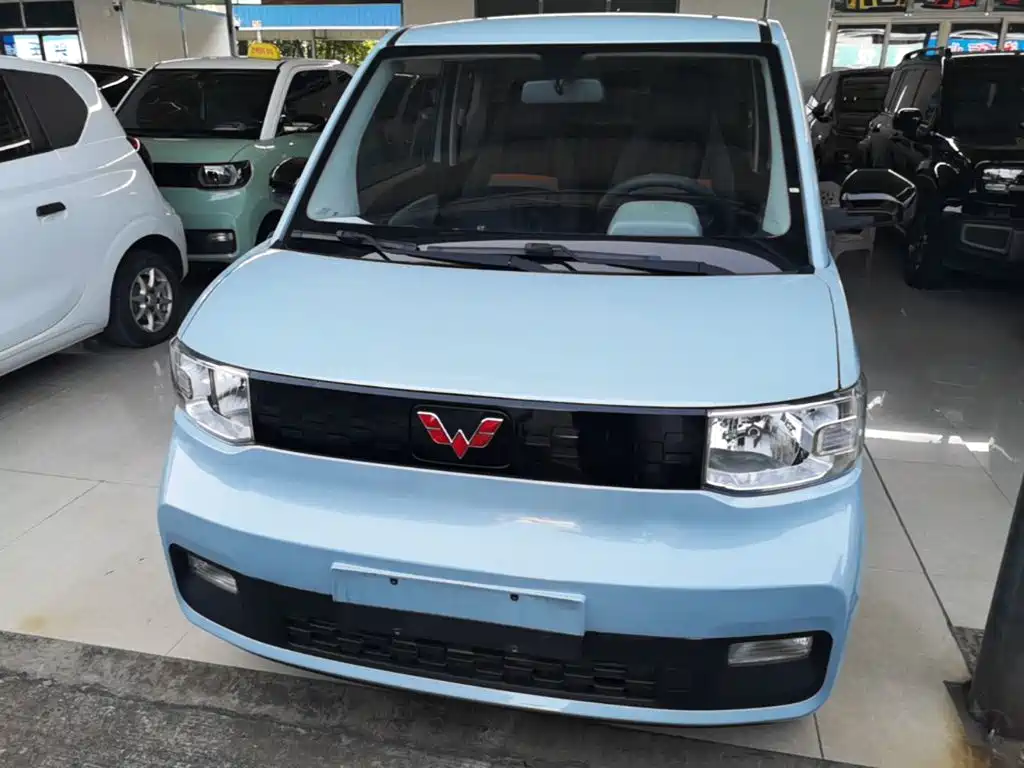 Wuling MINIEV