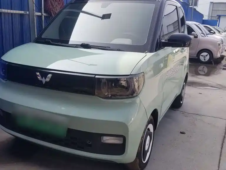Wuling MINIEV