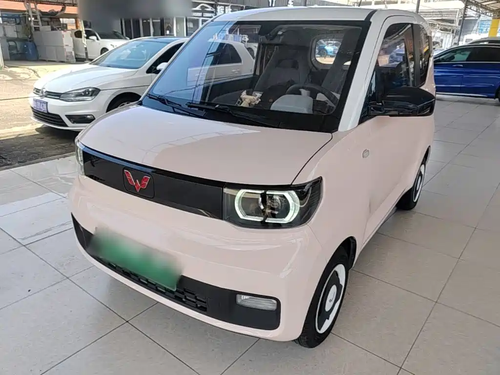 Wuling MINIEV