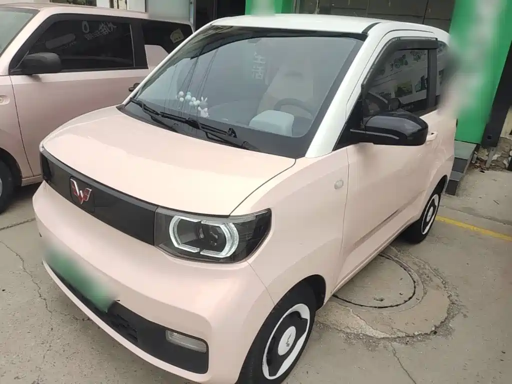 Wuling MINIEV