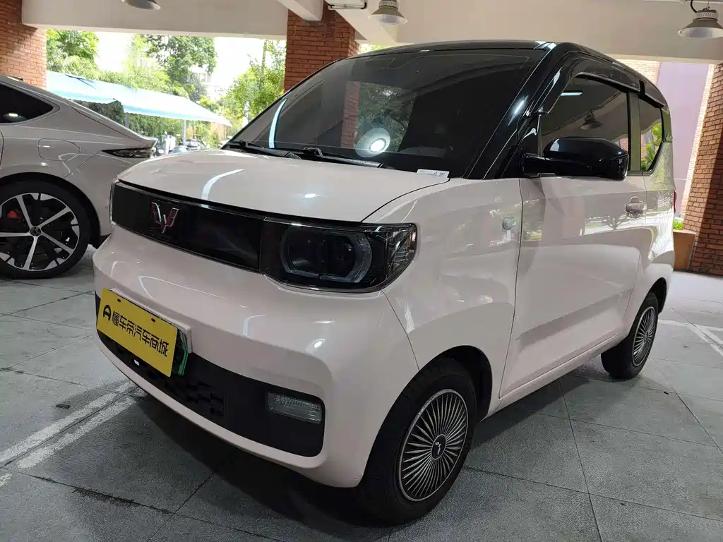 Wuling MINIEV