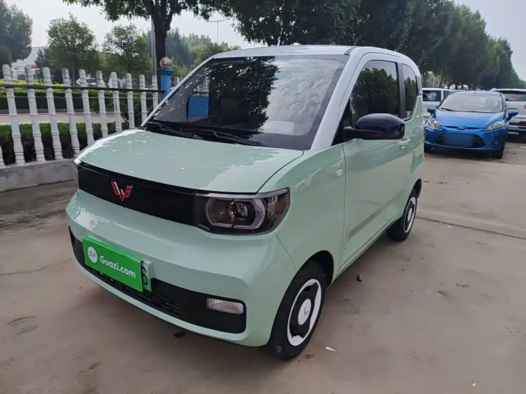 Wuling MINIEV