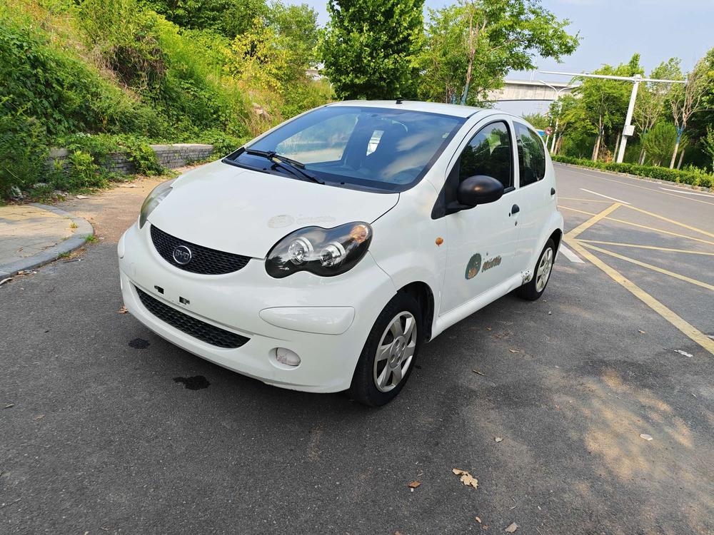 BYD BYD F0