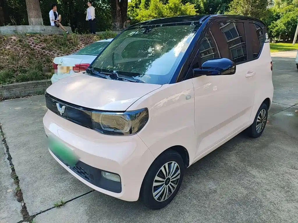Wuling MINIEV