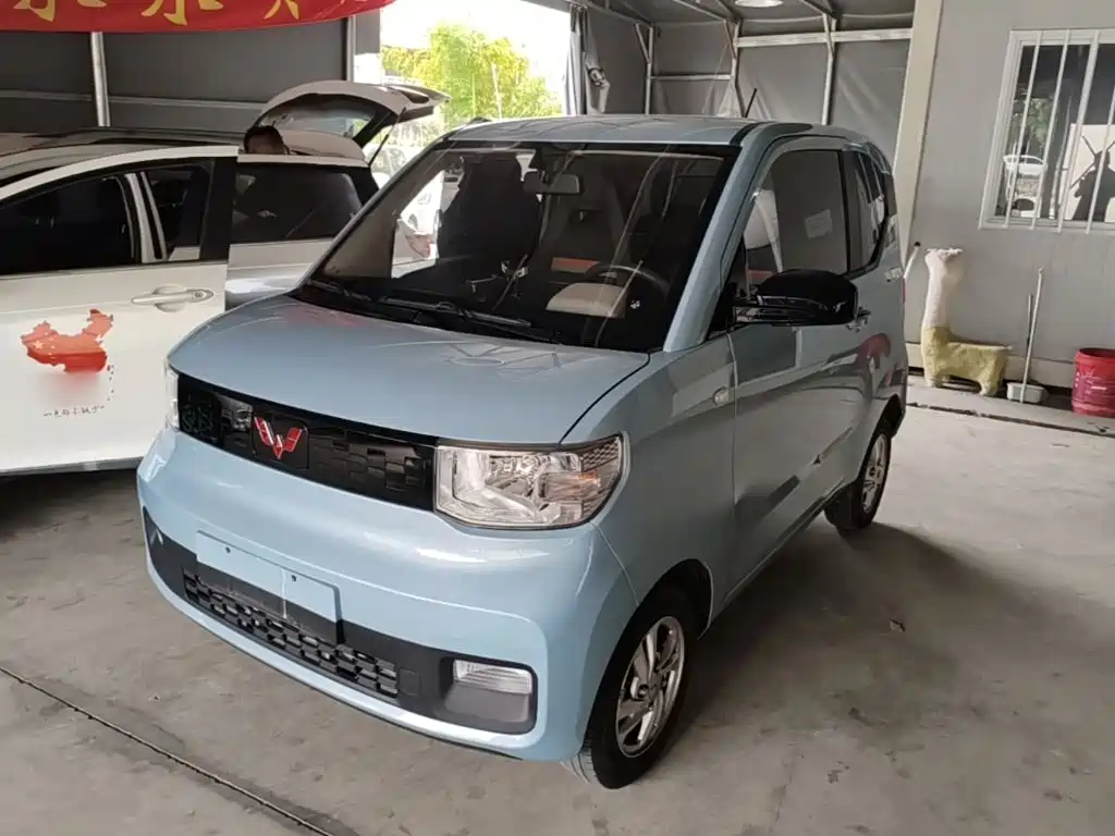 Wuling MINIEV