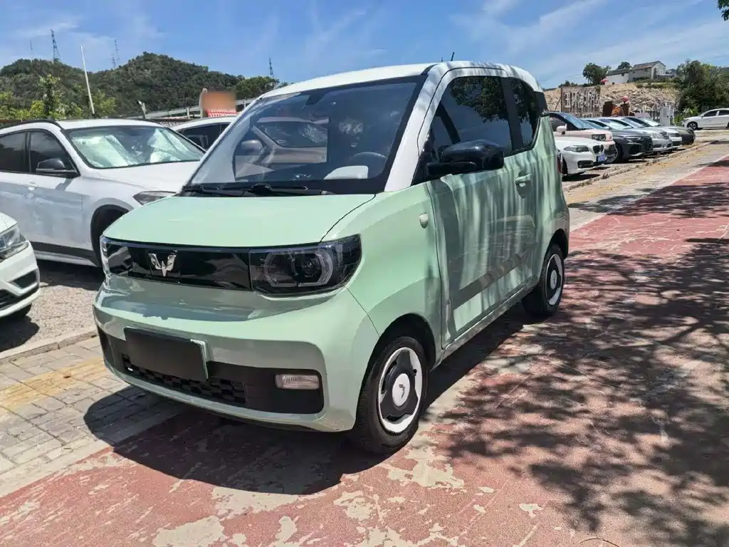 Wuling MINIEV