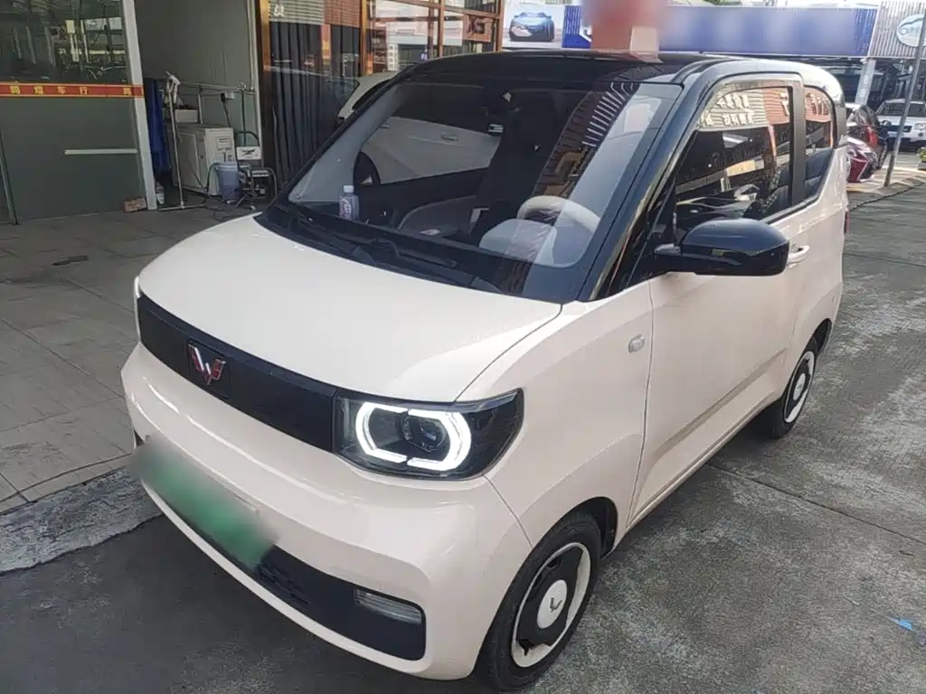 Wuling MINIEV