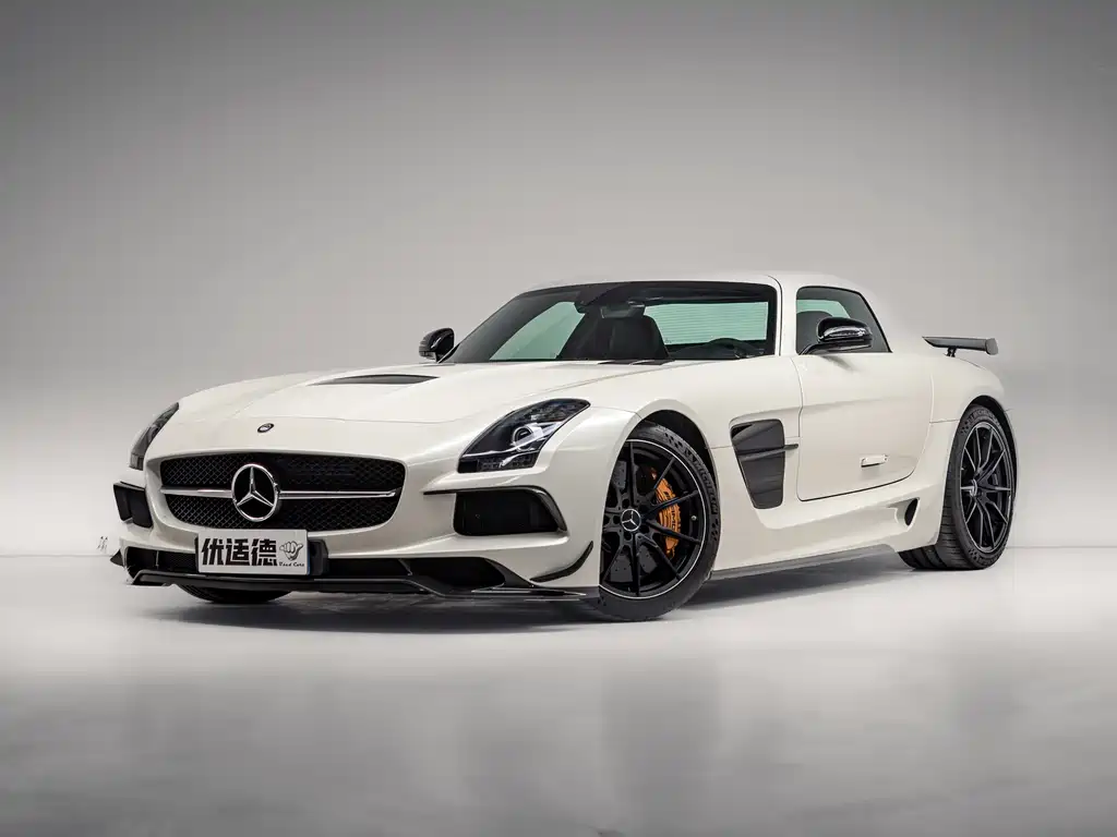Mercedes-Benz SLS AMG