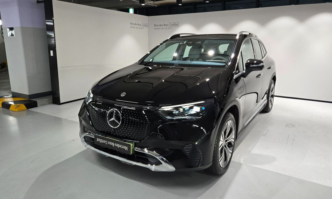 Mercedes-Benz EQE