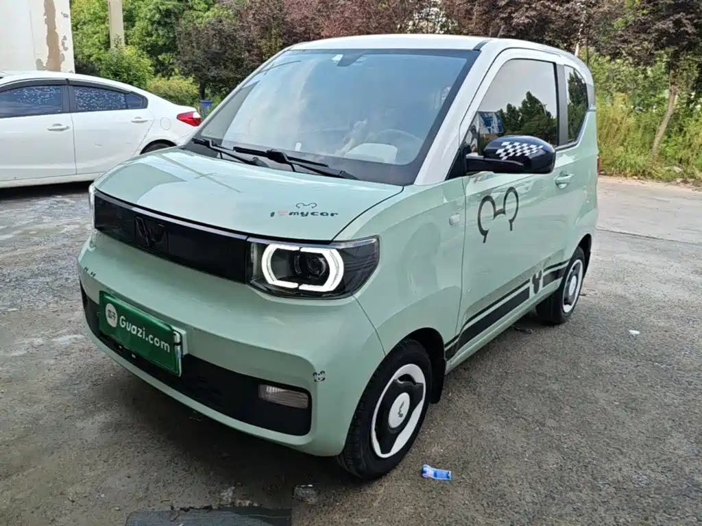 Wuling MINIEV