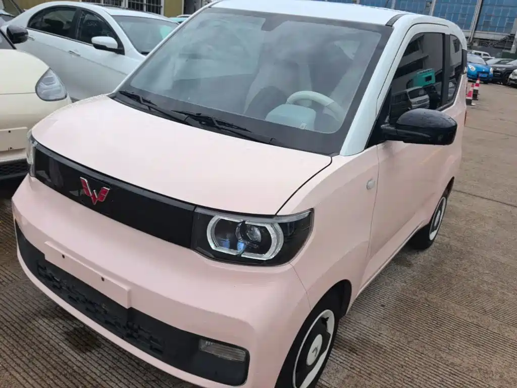Wuling MINIEV