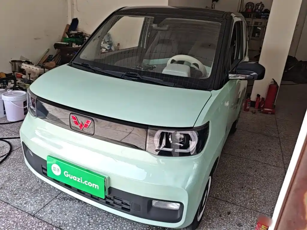 Wuling MINIEV