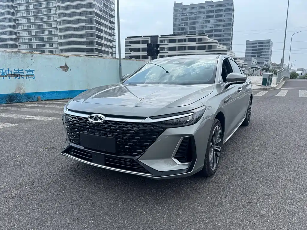 Chery Arrizo 8