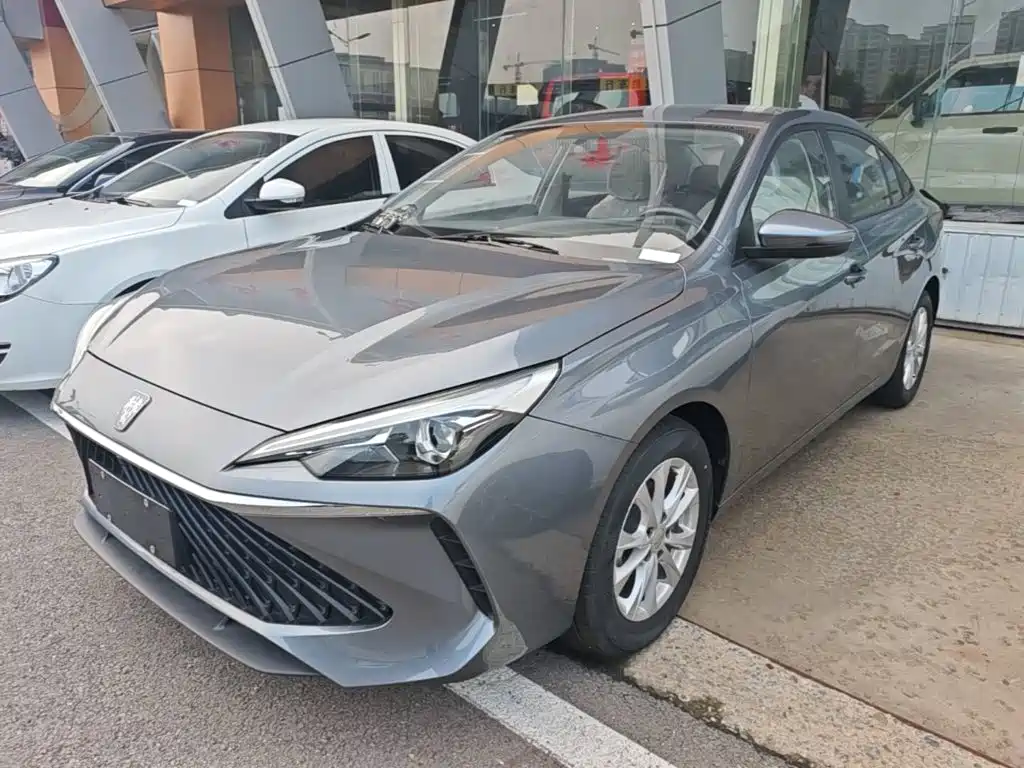 Roewe i5