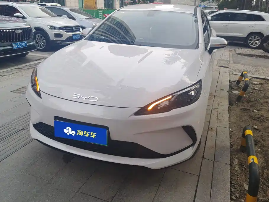 BYD Seal 05 DM-i