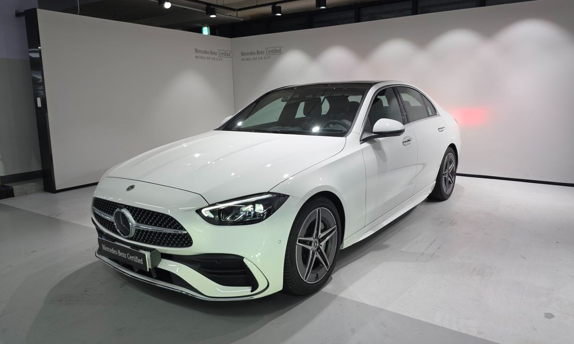 Mercedes-Benz C-Class