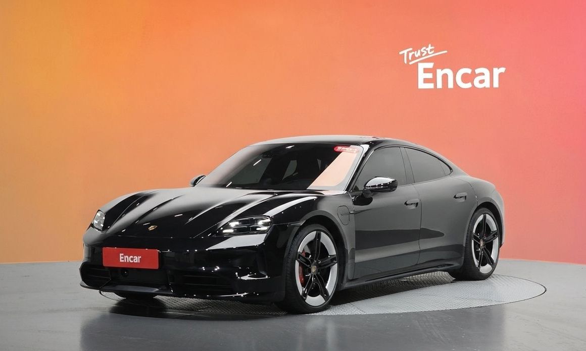 Porsche Taycan