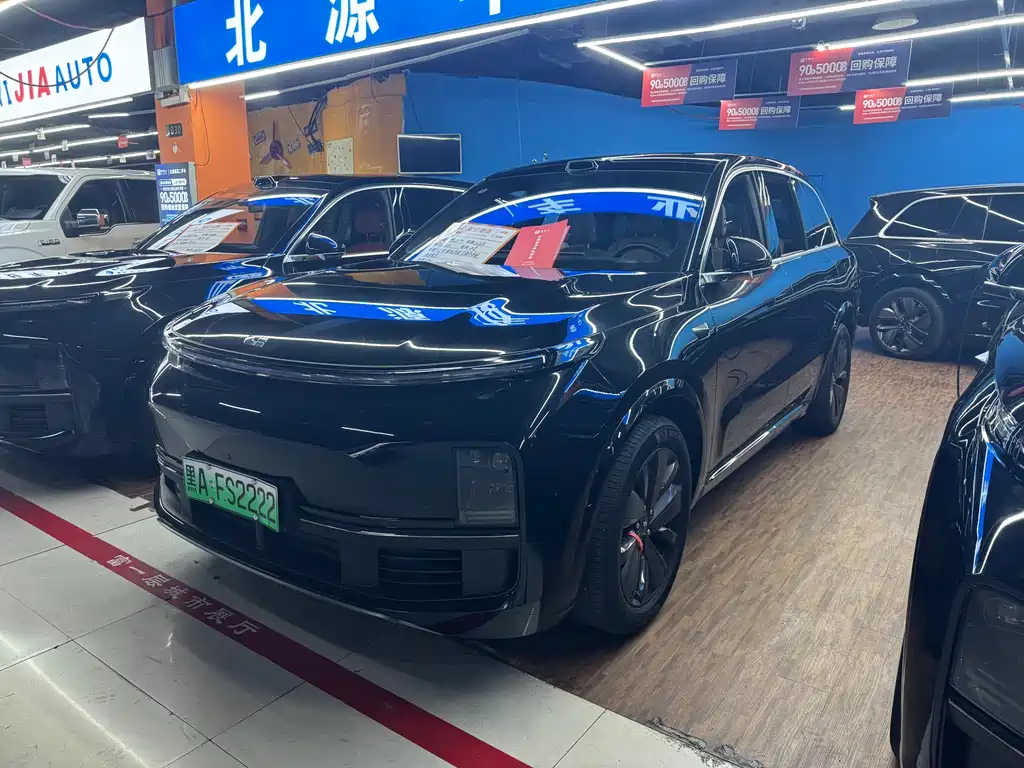 Li Auto Li L8