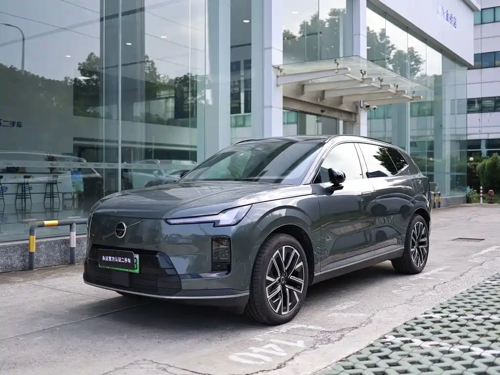 Volvo 沃尔沃XC70插电式混动