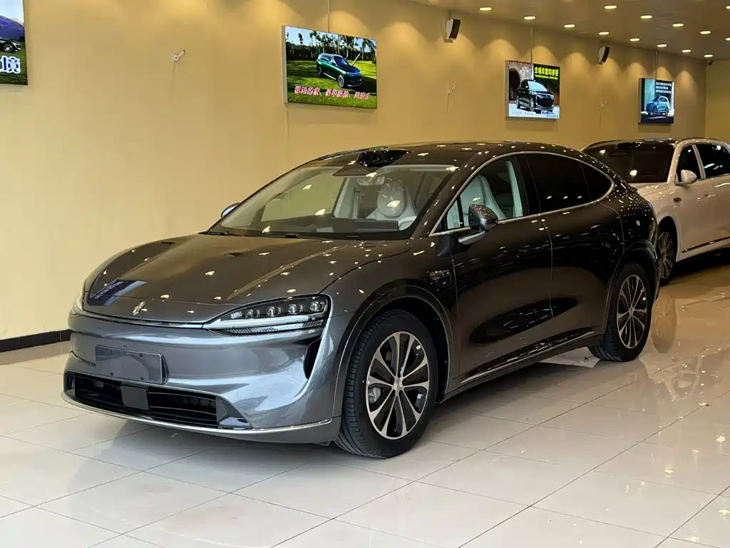 智界 Zhijie R7
