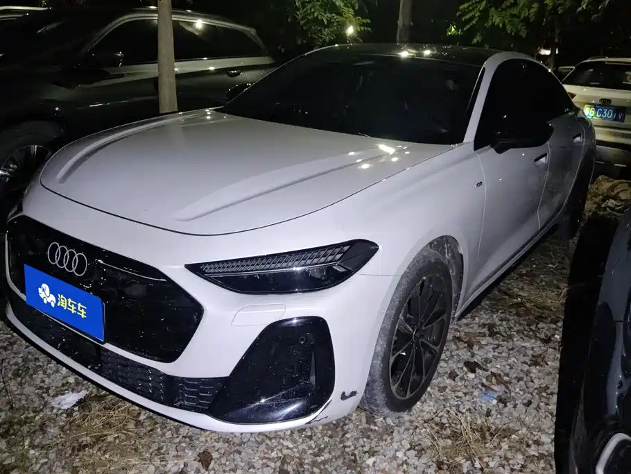 Audi 奥迪A5L