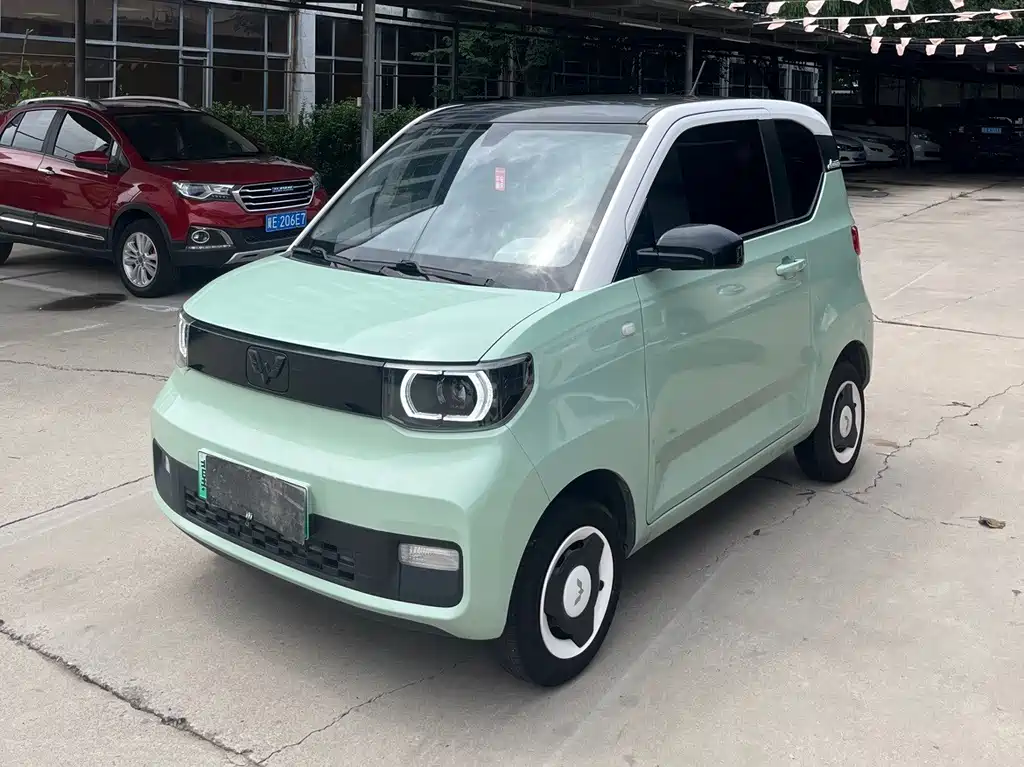 Wuling MINIEV
