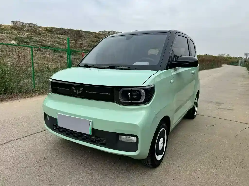 Wuling MINIEV